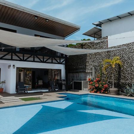 Private Home With Resort Style Swimming Pool 자코 외부 사진