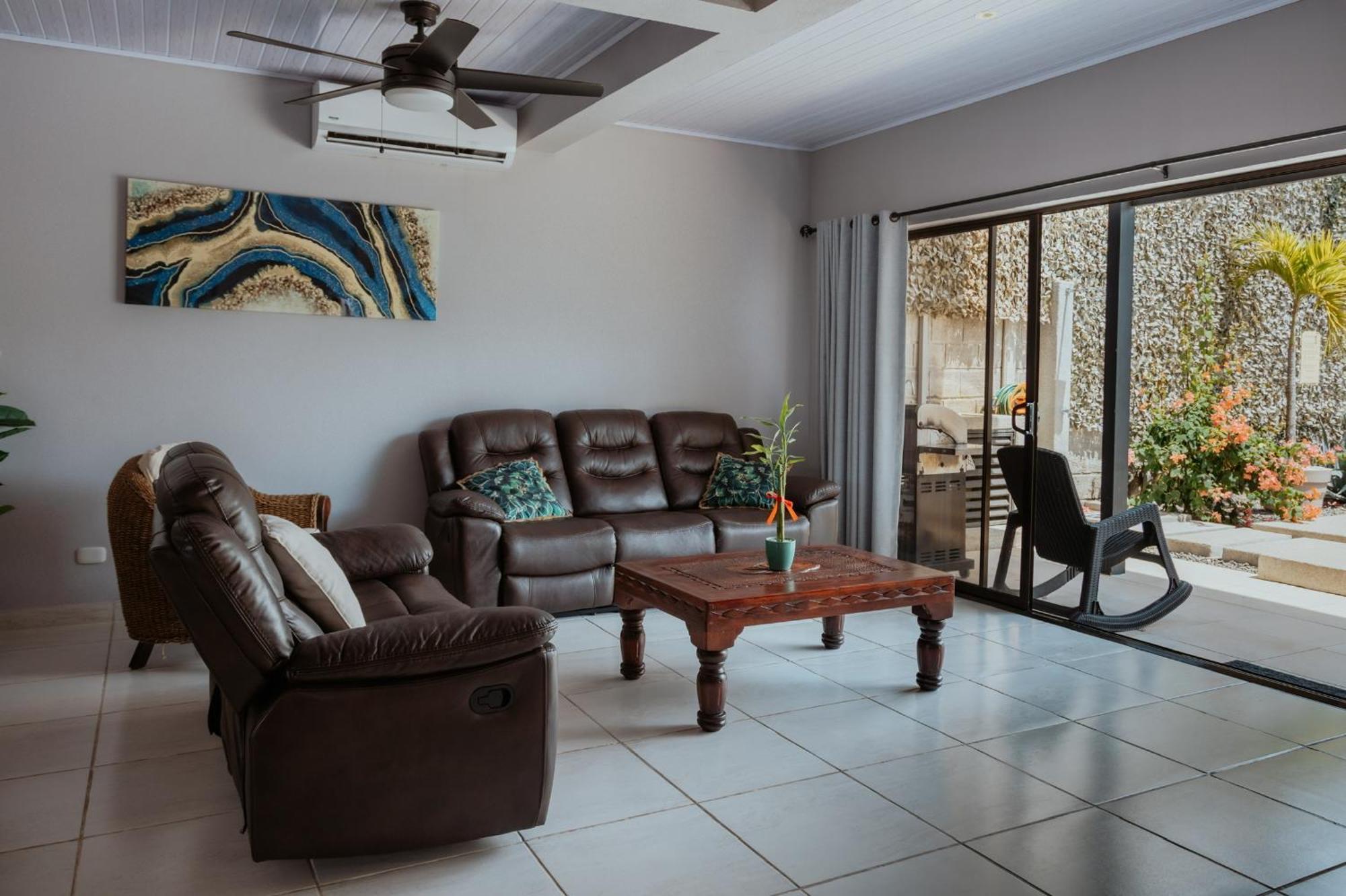 Private Home With Resort Style Swimming Pool 자코 외부 사진