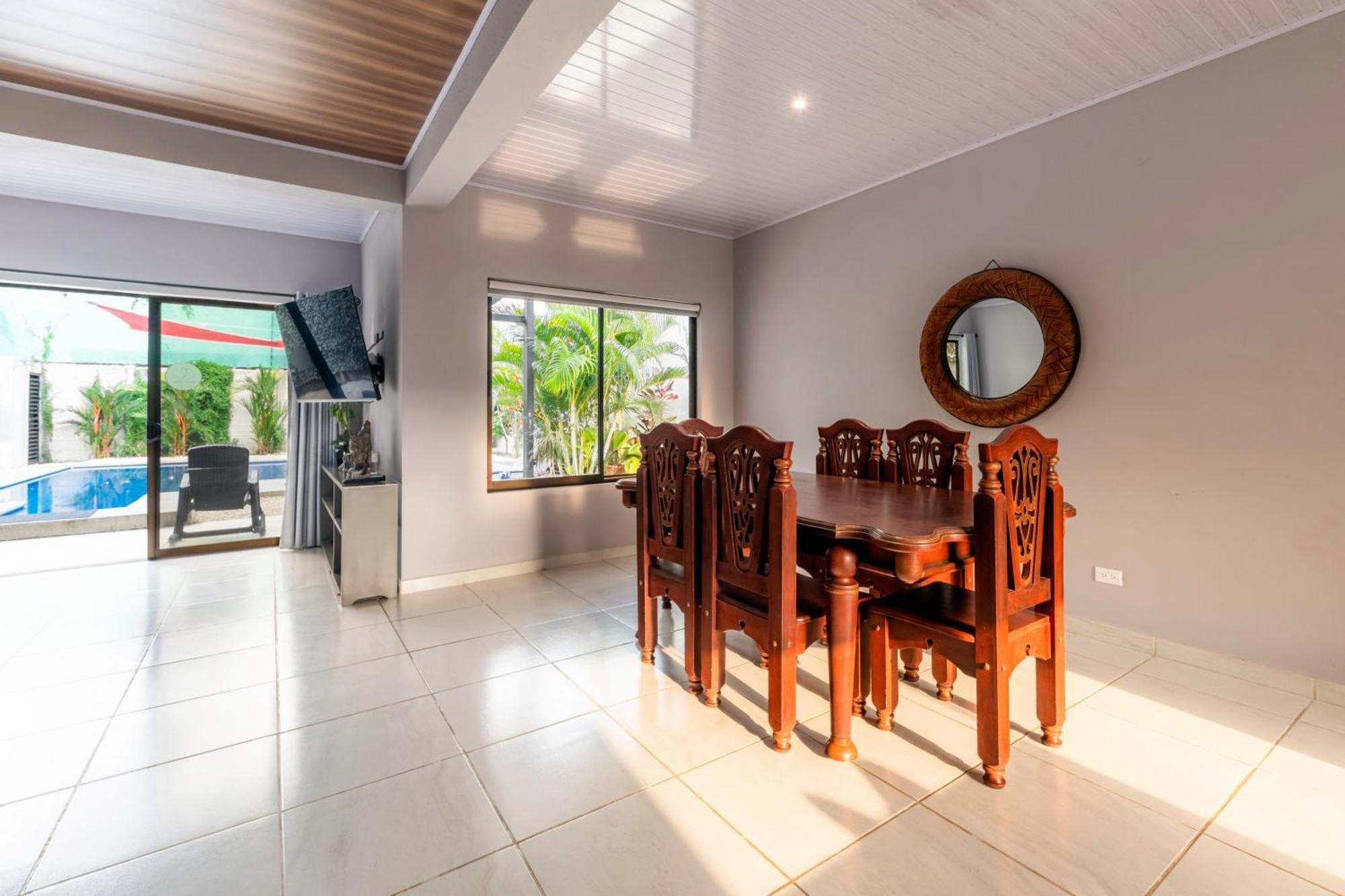 Private Home With Resort Style Swimming Pool 자코 외부 사진